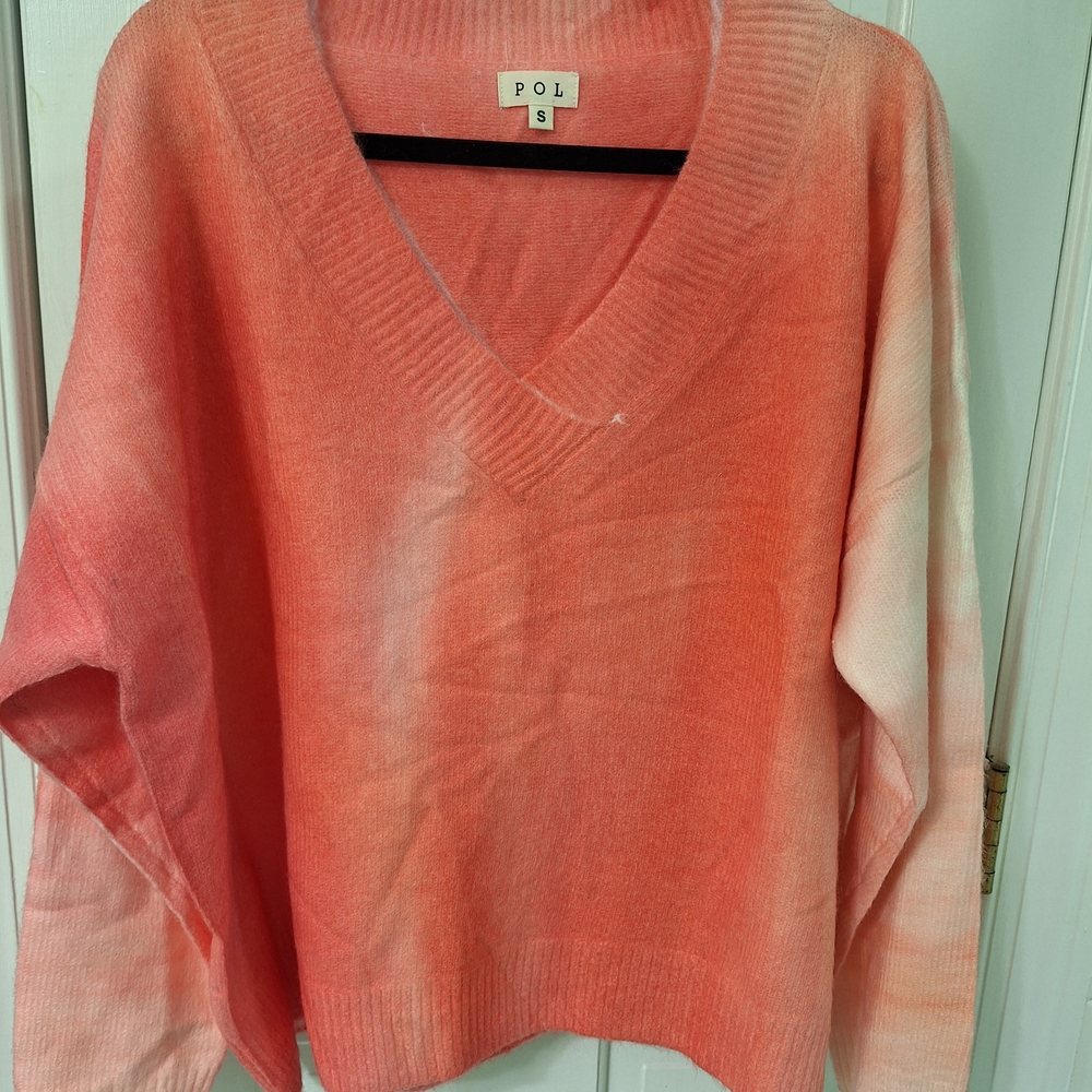 POL Women's Coral Tie Dye V-Neck Sweater NWOT
